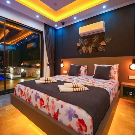 Muhafazakar Muestakil Lueks Balayi Villasi Hotel Kas